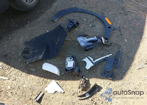 2024 Hyundai Santa Fe Limited z USA, uszkodzony, nr VIN 5NMP4DGL1RH006543